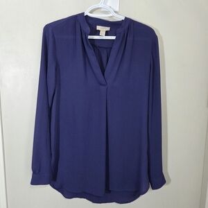 LOFT Purple Blouse size Small  Fits Loose